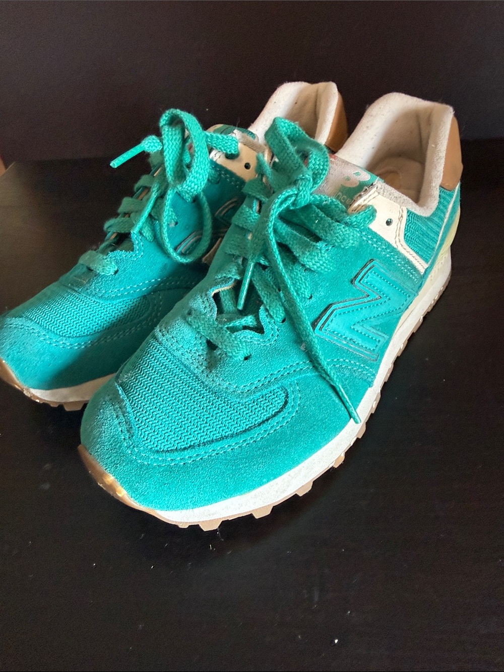 New Balance Kids Teal Lace-Up Sneakers